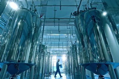 耶鲁博士「闯关记」:如何带领一家新锐生物公司数字进化?